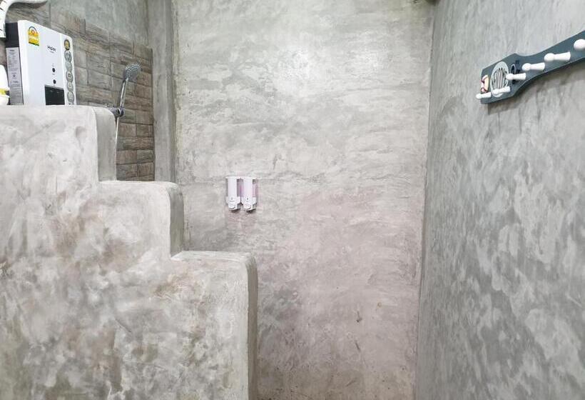 Номер Стандарт Вид на Сад, บ้านหมอบิวรีสอร์ทเชียงคาน Baanmhorbiwresortchiangkhan