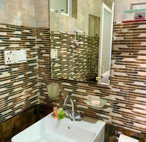 Quarto Deluxe, Funwhales Rest House