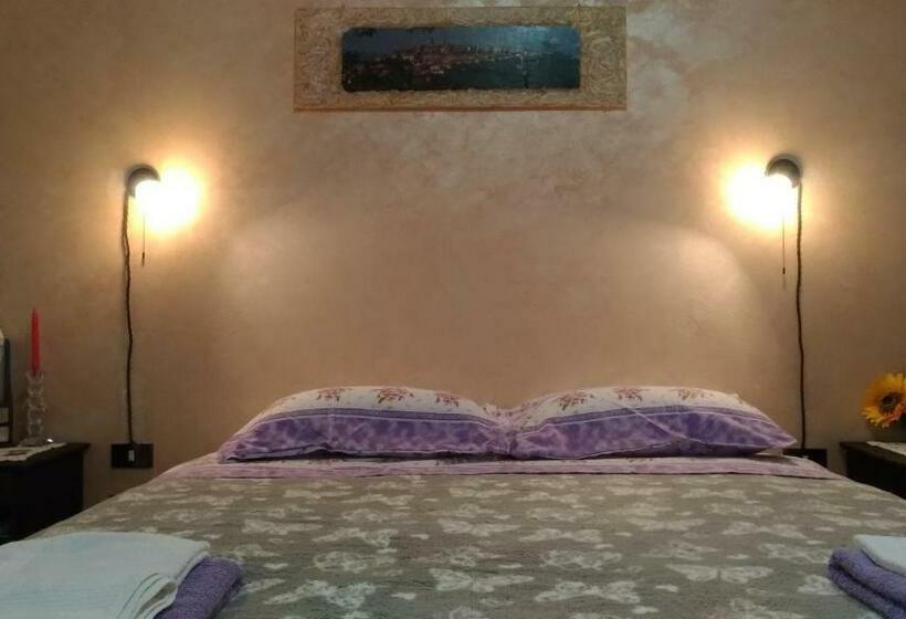 Семейный Номер, B&b Il Girasole   A Casa Di Ale