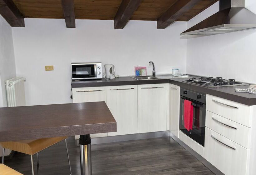 Апартаменты 2 Спальни, Incanto Walser Apartments Piazza