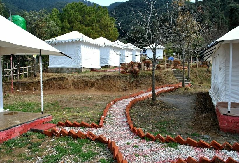 Deluxe Tent, Shivirama