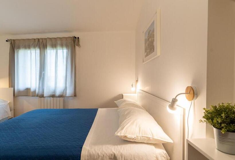Номер Deluxe, Casa Dell Escursionista