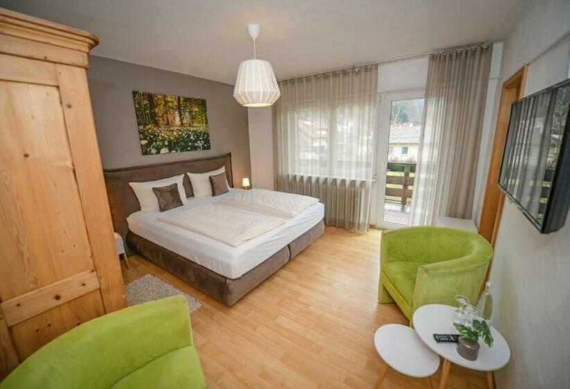 Номер Стандарт с Балконом, Landgasthaus & Hotel Zur Krone