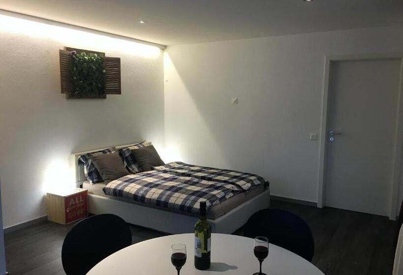 Номер Стандарт, Chambre D'hôtes Du Guéravet