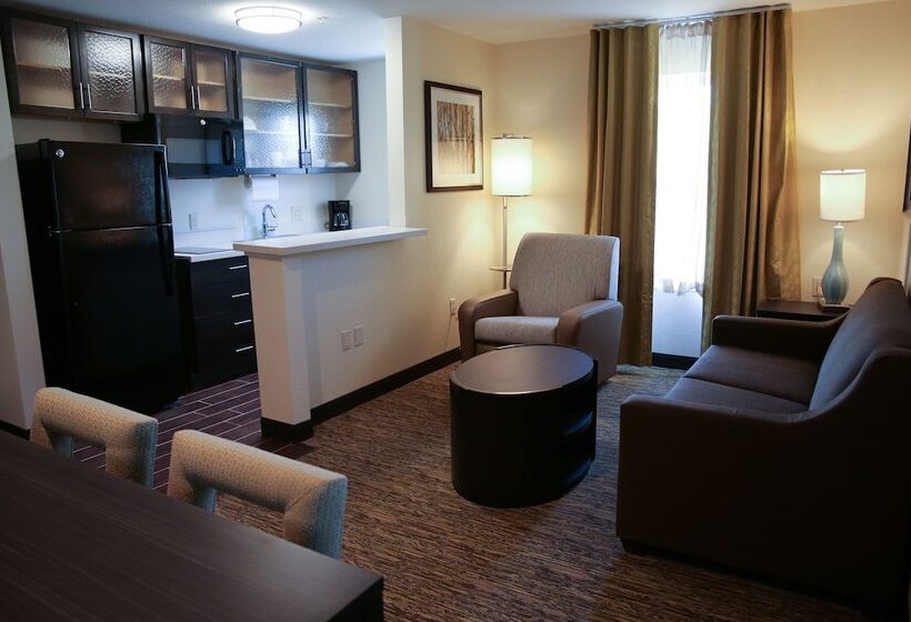 Люкс 2 Спальни, Candlewood Suites   Portland   Scarborough, An Ihg