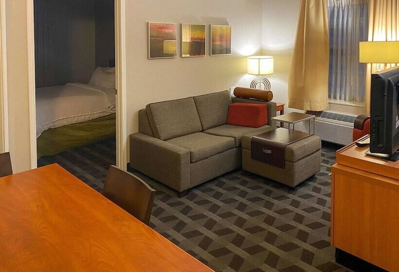 Люкс, Mainstay Suites Middleburg Heights Cleveland Airport