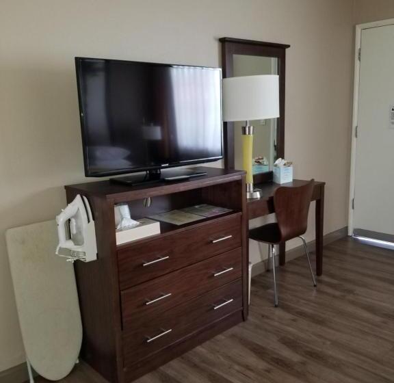 Quarto Estandar para Deficientes Físicos, Super 8 By Wyndham Los Angelesculver City Area