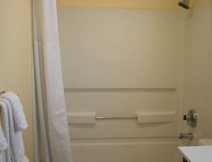 스탠다드 룸 더블 침대, Surestay Hotel By Best Western Portland City Center