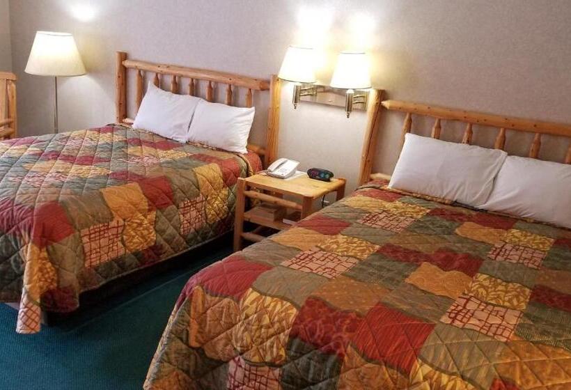 Номер Deluxe, Keystone Boardwalk Inn And Suites