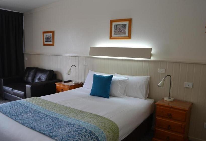 Номер Стандарт, Gatton Motel