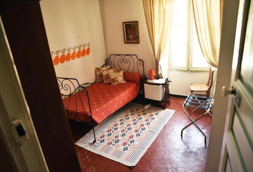 Полулюкс, Embarben Maison D Hotes