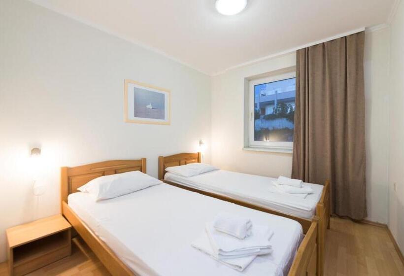 Номер Стандарт Вид на Горы, Aparthotel Roccia