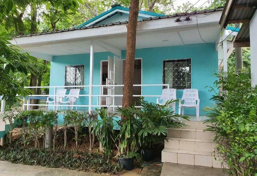이코노미 룸, Blue Bay Bungalow