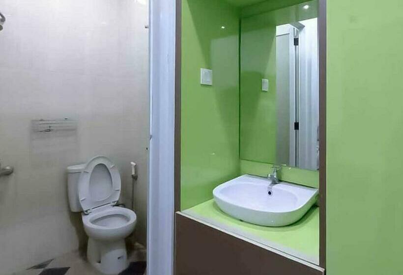 اتاق استاندارد, Aimer Guest House Syariah Mitra Reddoorz