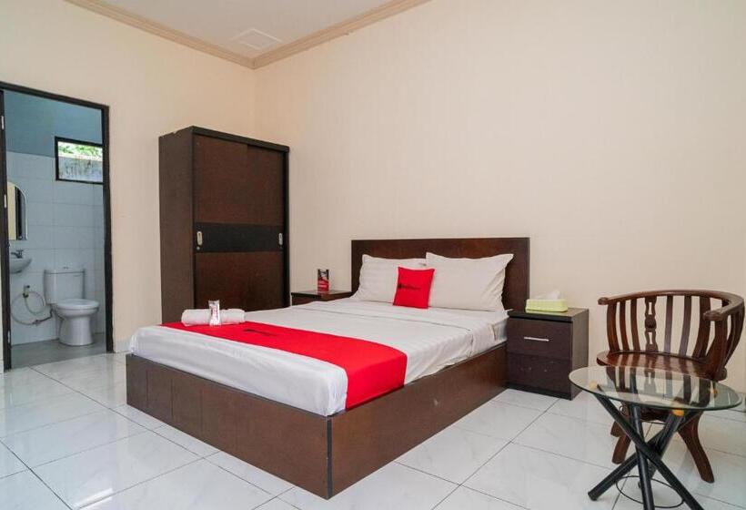 Номер Стандарт, Reddoorz @ Wisma Pangrango