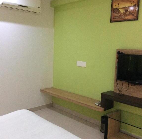 Номер Deluxe, Sri Vaari Residency