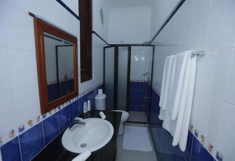 اتاق لوکس, Villa 59