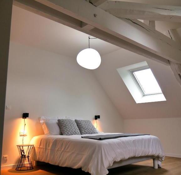 Трехместный Номер Deluxe, Kastellren   Rennes   Grand Parking Privé
