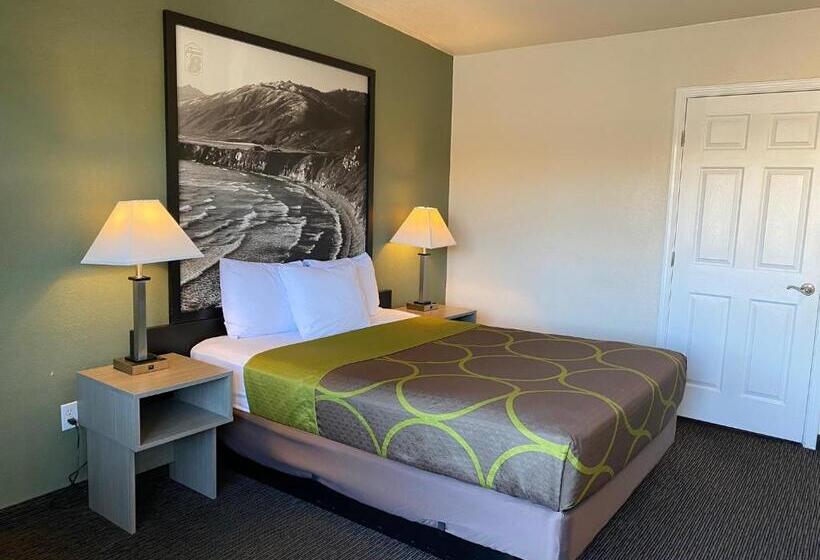 חדר סטנדרט, Super 8 By Wyndham Monterey
