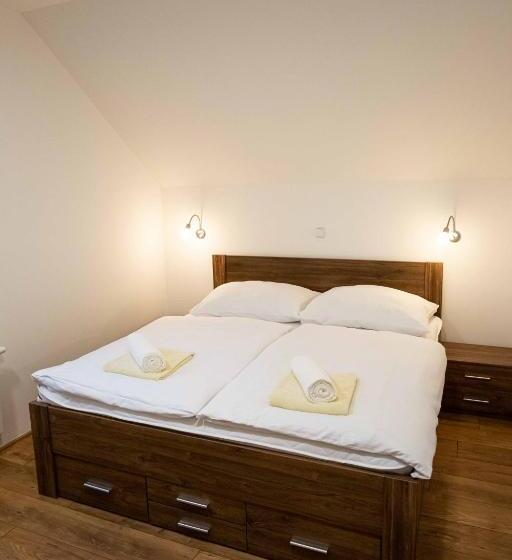 ２ベッドルームアパートメント, Apartmány U Solišů