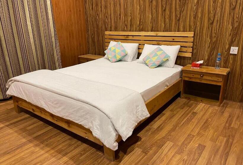 اتاق لوکس, Indus View Hotel Skardu