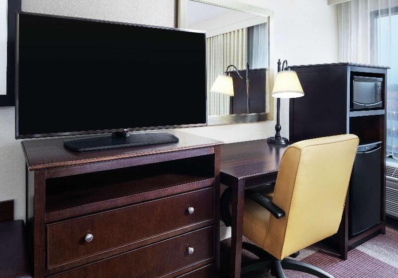 스위트, Candlewood Suites Rogers Bentonville, An Ihg