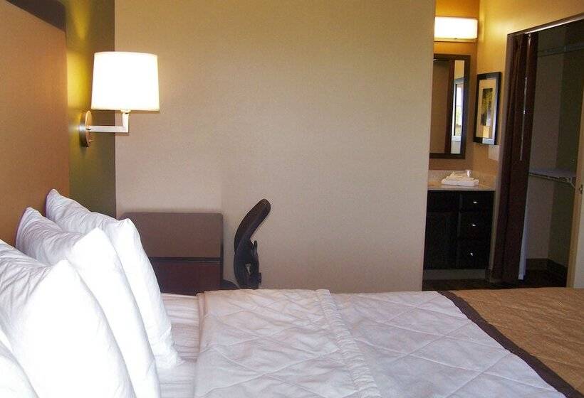 Люкс, Extended Stay America Suites  Denver  Aurora North