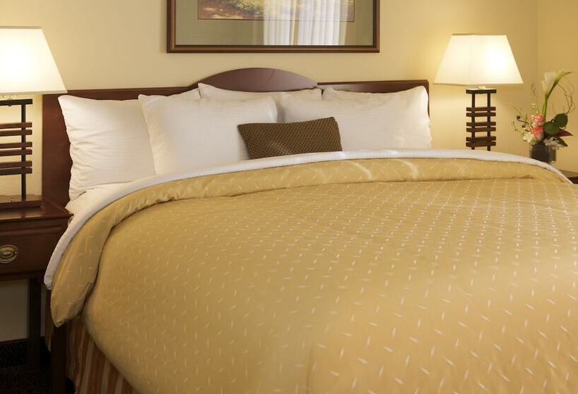 Люкс Адаптированный для Инвалидов, Larkspur Landing Extended Stay Suites Renton