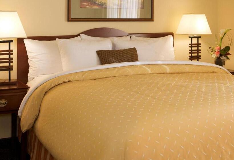 Люкс, Larkspur Landing Extended Stay Suites Renton