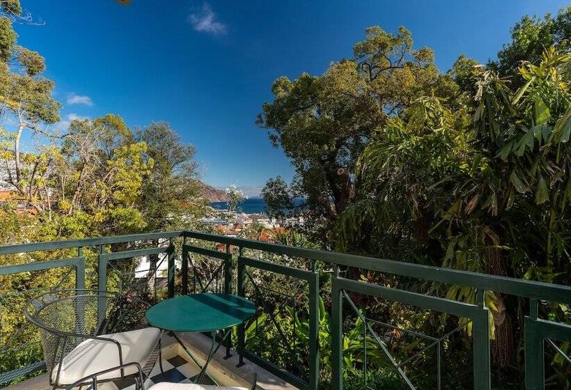 Superior suite with garden view, Quintinha Sao Joao Hotel & Spa