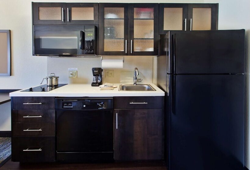 Люкс Адаптированный для Инвалидов, Sonesta Simply Suites Detroit Southfield