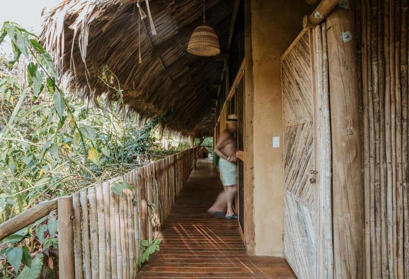 Номер Стандарт с Балконом, Dos Aguas Lodge