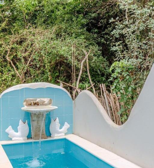 Standard room with outdoor bath, Casa Caracola