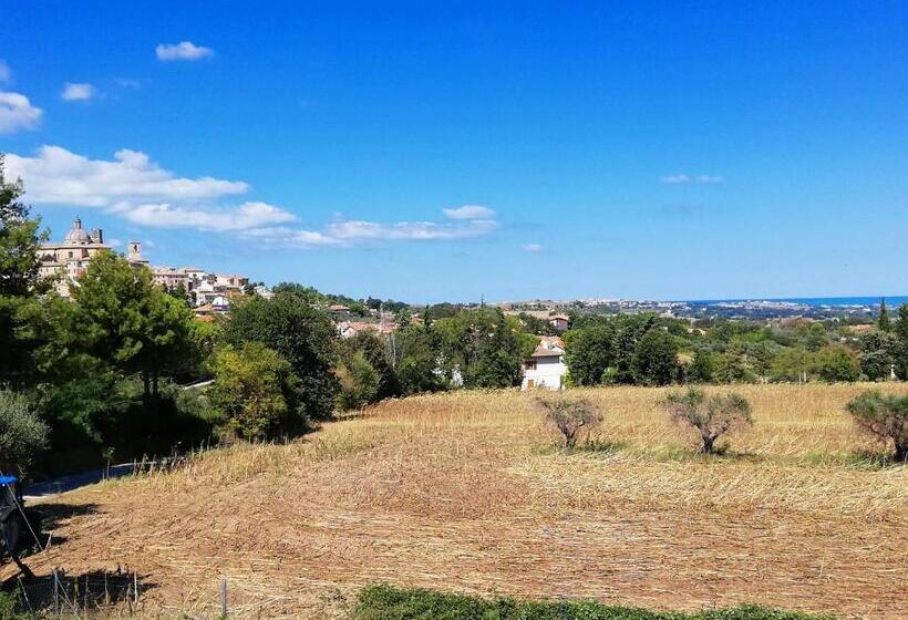 استودیو خانوادگی, Agriturismo Rosa Antica