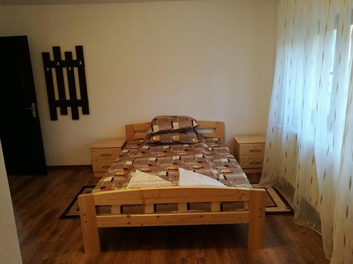 اتاق استاندارد, Pensiunea ,,suciu