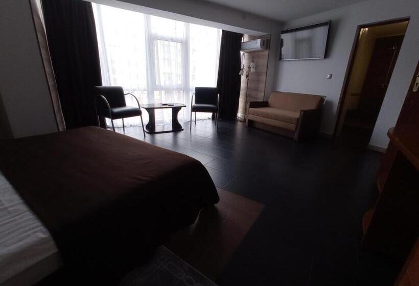 패밀리 룸, Volyn Hotel Ludmir