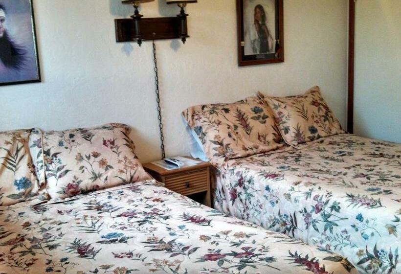 四人标准间, Swiss Mountain Motel