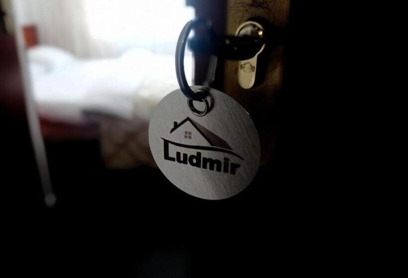 스탠다드 룸, Volyn Hotel Ludmir