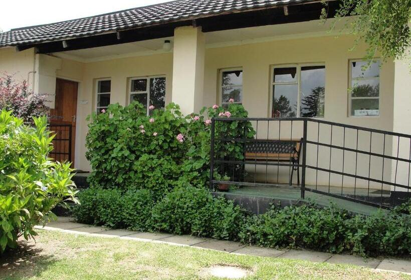 Семейный Номер, Wild Berry Guest Farm