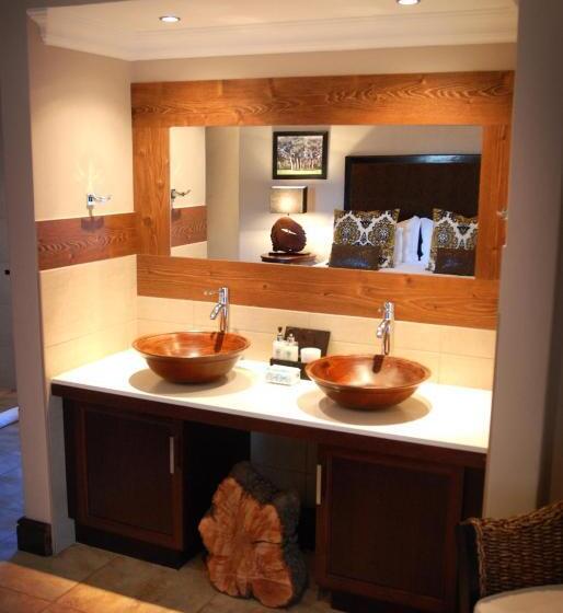 Люкс Повышенной Комфортности, Kathuhari Guesthouse