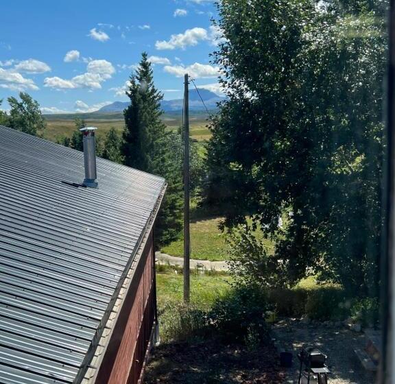 Люкс 2 Спальни, Bear Country Inn And Suites
