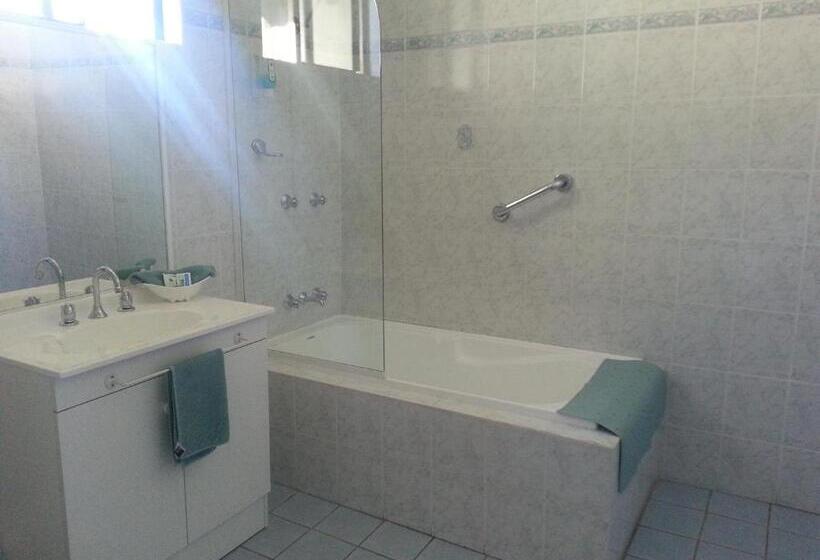 Номер Стандарт, Bargo Motor Inn