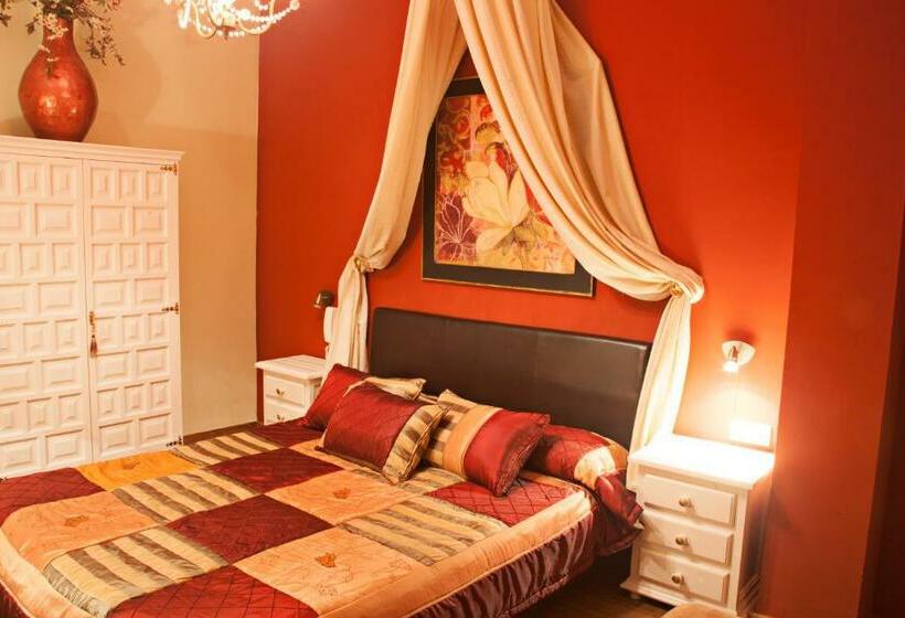 Номер Стандарт, Hostal Hispalis