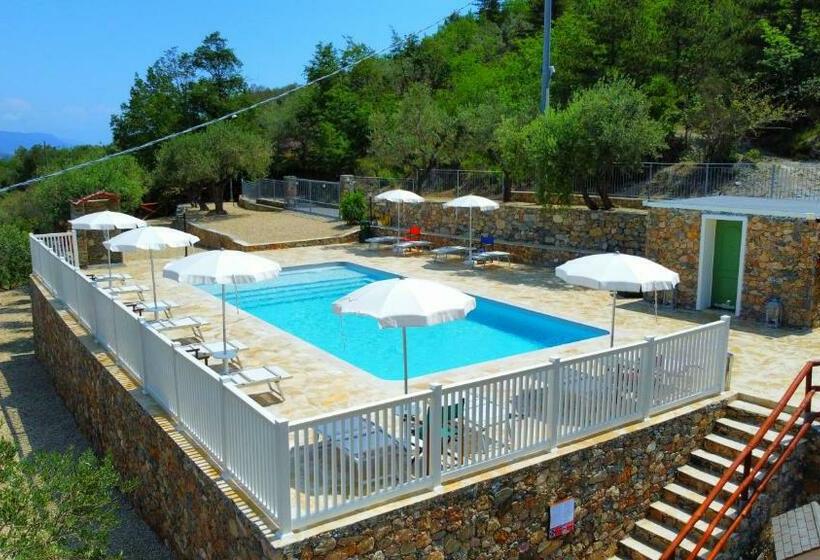 Апартаменты 2 Спальни, Agriturismo Monte Acuto   Natura, Mare & Relax In Piscina