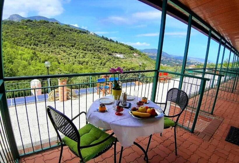 Апартаменты 2 Спальни, Agriturismo Monte Acuto   Natura, Mare & Relax In Piscina