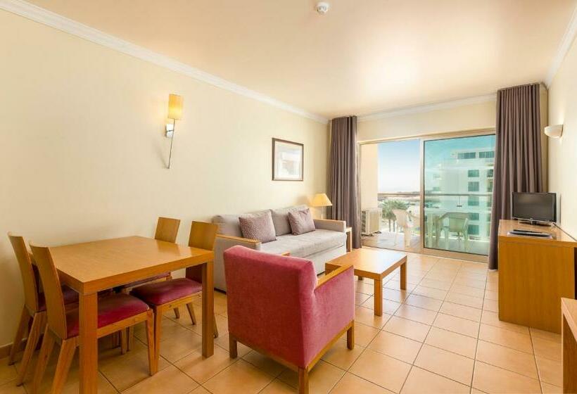 2침실 아파트 측면 바다 전망, Apartamento Dunamar