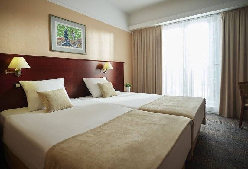 اتاق استاندارد با تخت دوبل و چشم‌انداز دریا, Grand Hotel Portorož – Lifeclass Hotels & Spa, Portorož