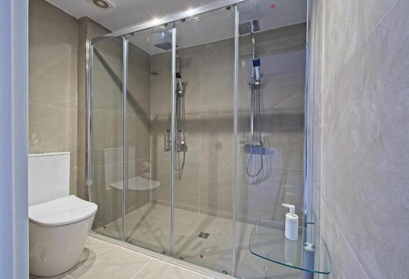 اتاق استاندارد با تخت بزرگ, Caballero Errante
