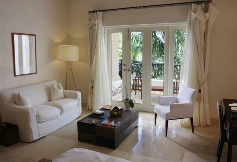 Полулюкс Вид на Море, Casa Colonial Beach & Spa