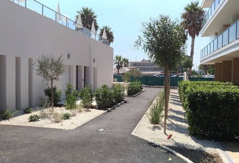 Номер Superior Внутренний, Mercure Villeneuve Loubet Plage